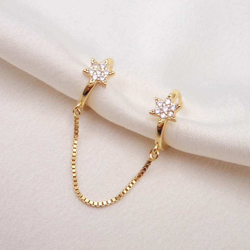 Unbranded - plaqué or 14 k avec perles orné de boucles d’oreilles créoles Unbranded - plaqué or 14 k avec perles orné de boucles d’oreilles créoles